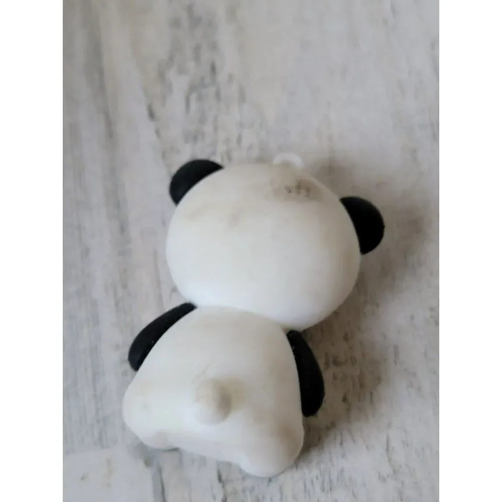 Mini‎ heart panda bear keychain AS IS toy figure